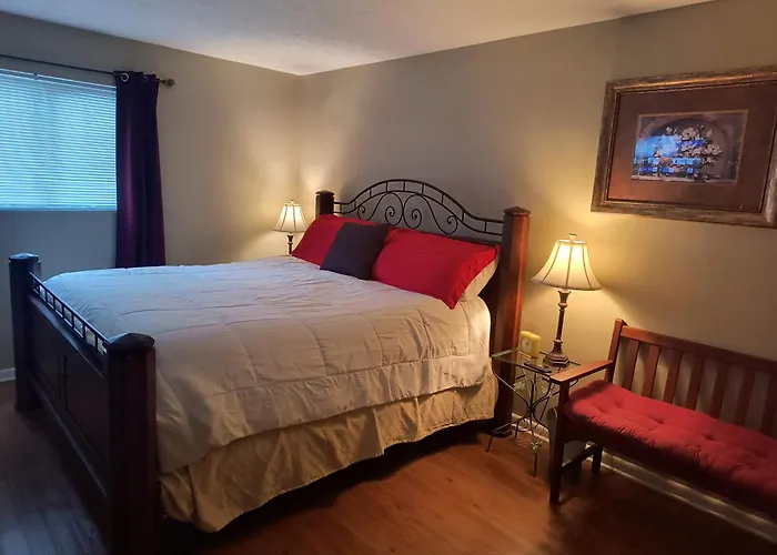 Short North/Osu Pet Friendly!